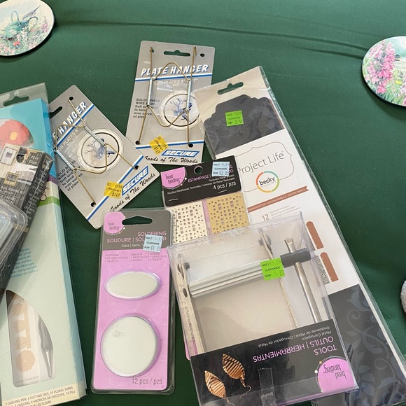 Michaels Craft Bundle!! - Picture 9 of 17